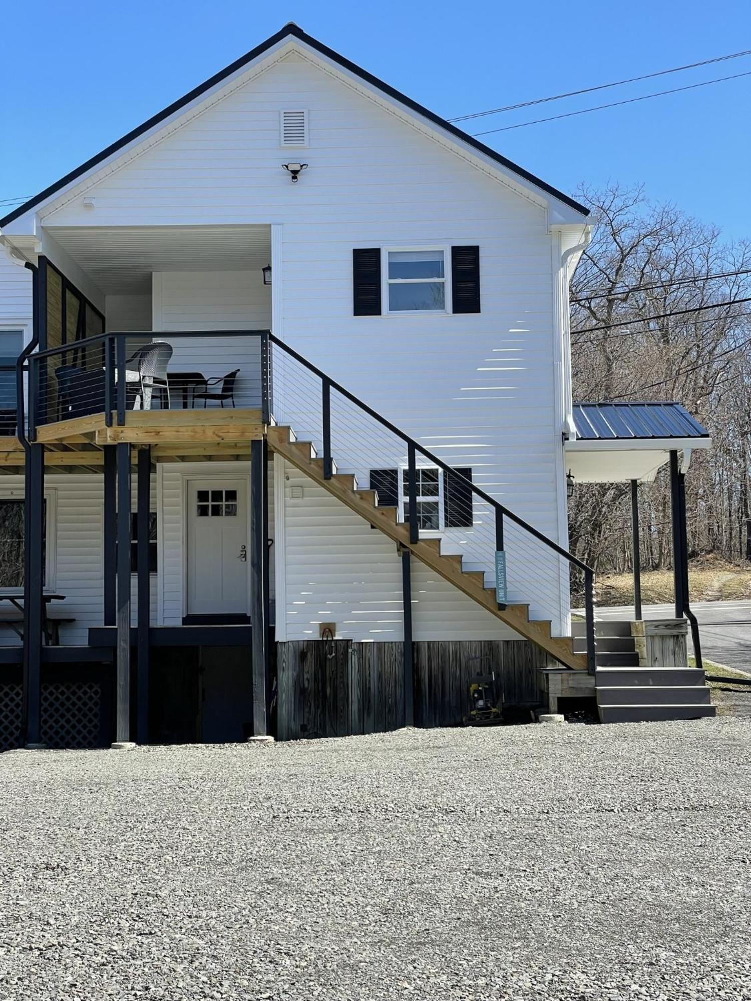The Fallsview At Burdett Falls Exterior foto